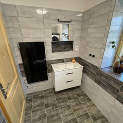 Kliknutím zvětšíte 16