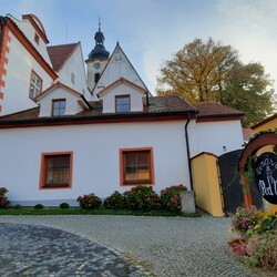 Kliknutím zvětšíte 1