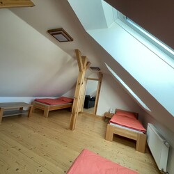 Kliknutím zvětšíte 23