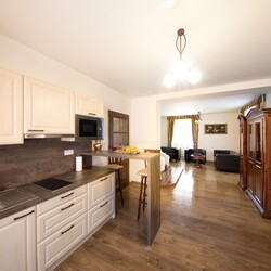 Kliknutím zvětšíte 26