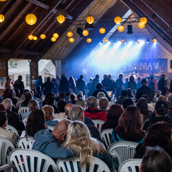 Kliknutím zvětšíte Borůvkobraní