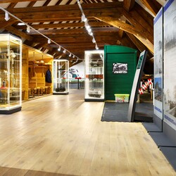 Kliknutím zvětšíte expozice1