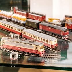 Kliknutím zvětšíte expzice10