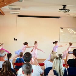 Kliknutím zvětšíte materske-centrum-besidka-2