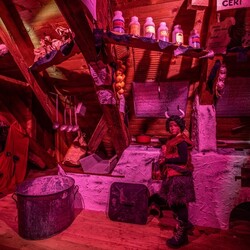 Kliknutím zvětšíte peklo-3