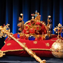 Kliknutím zvětšíte České korunovační klenoty na dosah