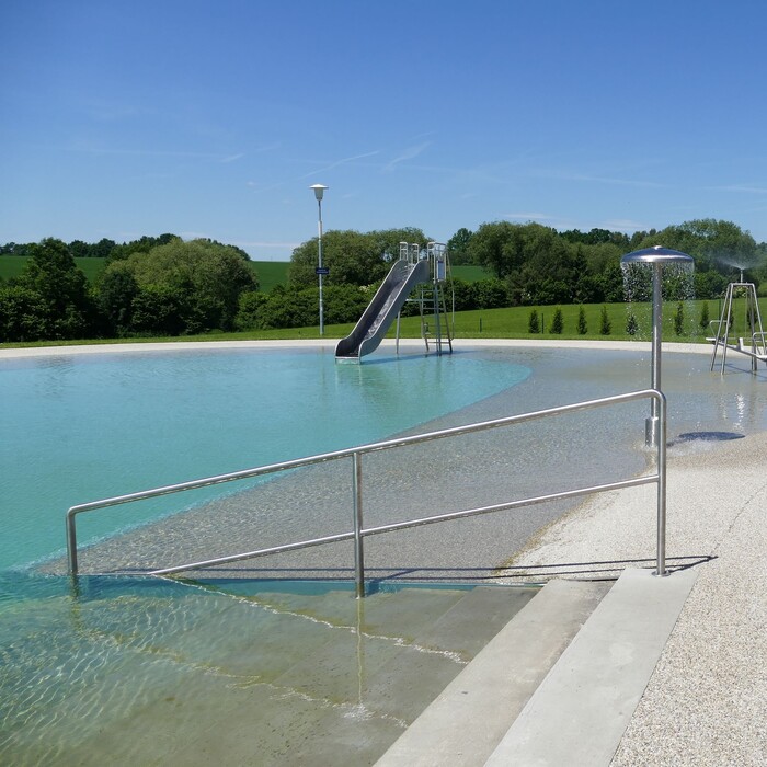 Přírodní koupaliště Lazna