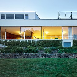 ZÁJEZD DO VILY TUGENDHAT A LETOHRÁDKU MITROVSKÝCH