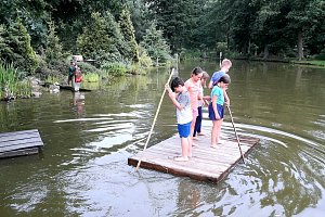 Vodníkova jízda na voru