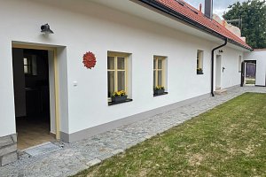 Apartmán na chalupě "Borovanské baroko" s uzavřeným dvorkem