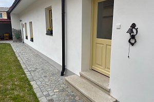 Apartmán na chalupě "Borovanské baroko" s uzavřeným dvorkem