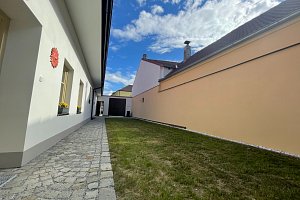 Apartmán na chalupě "Borovanské baroko" s uzavřeným dvorkem