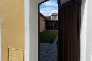 Apartmán na chalupě "Borovanské baroko" s uzavřeným dvorkem